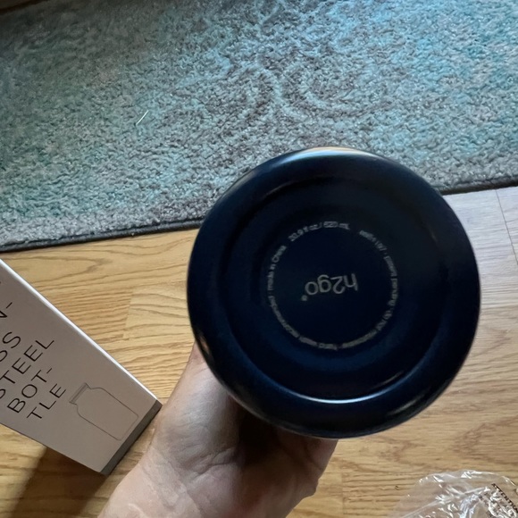 New! Water bottle - Picture 8 of 8